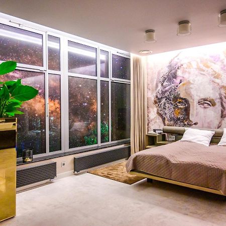 Pietryna Apartments Luxury - Sauna , Jacuzzi , Bezposrednio Przy Ul Piotrkowskiej วูดช์ ภายนอก รูปภาพ