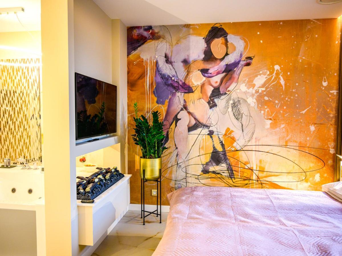 Pietryna Apartments Luxury - Sauna , Jacuzzi , Bezposrednio Przy Ul Piotrkowskiej วูดช์ ภายนอก รูปภาพ